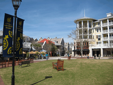 Village of Baytowne Wharf Lawn Village of Baytowne Wharf Lawn