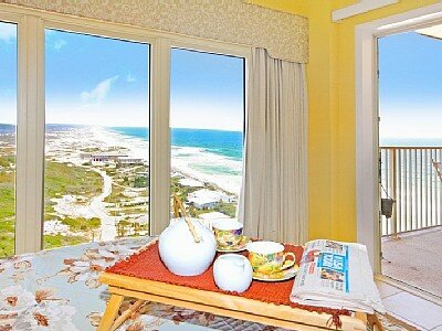 Topsl Beachfront Condo
